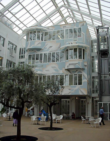 Behring Krankenhaus, Innenhof im Haupthaus